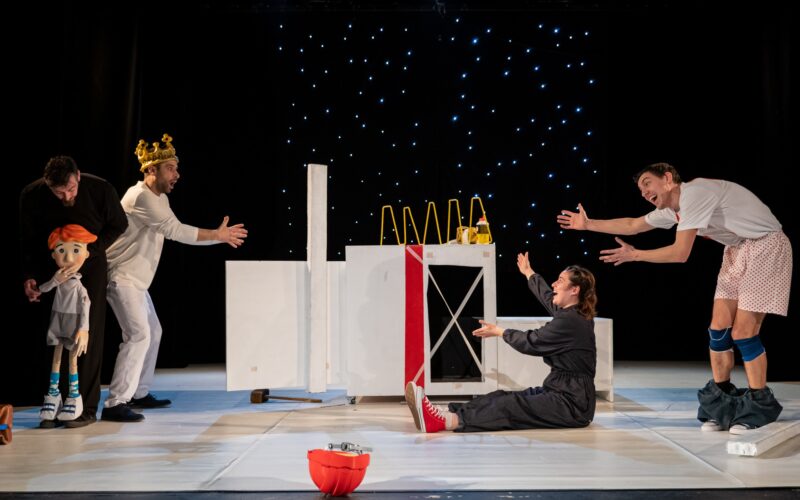 Predstava  Dečjeg pozorišta Subotica -„Igraj se sa mnom!“ oduševila na Lut festu